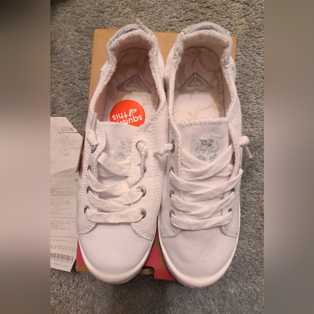 ROXY sneakers. New, never worn. White 7.5